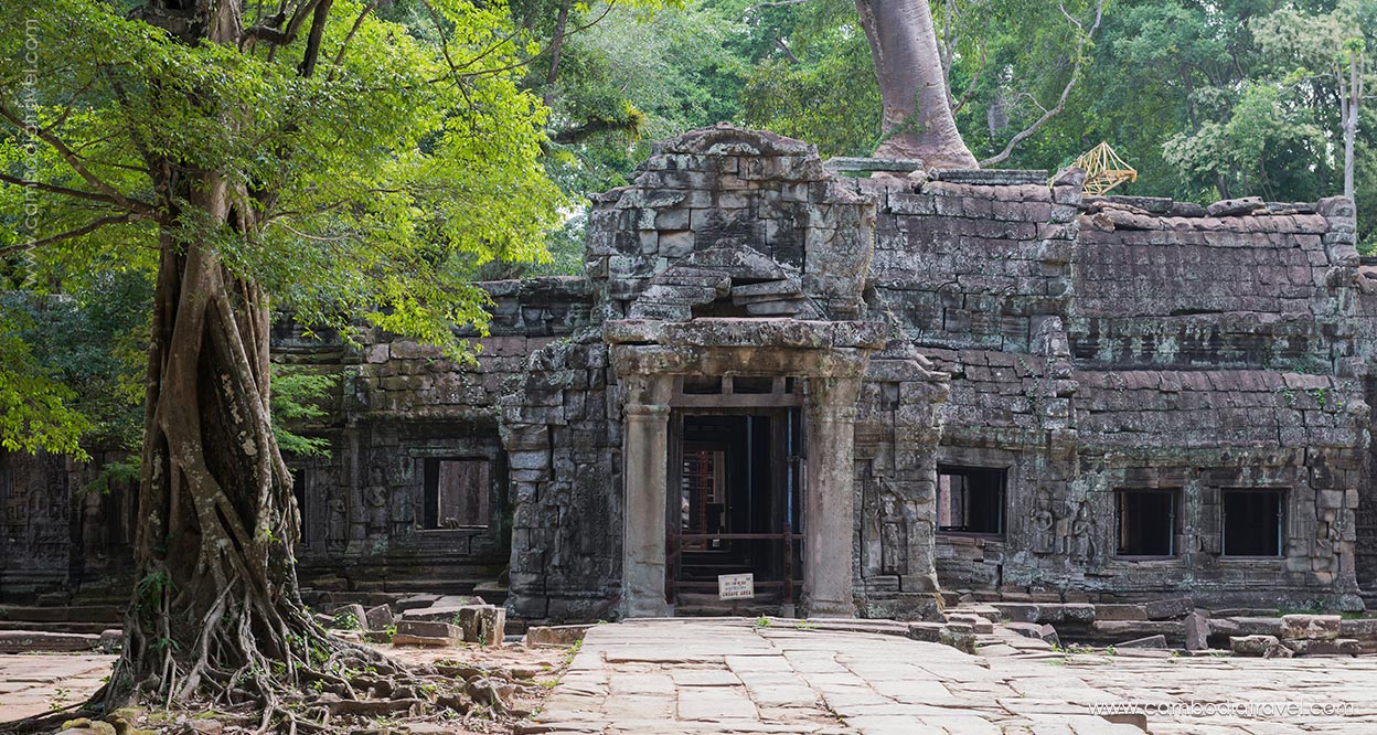 Cambodia-Battambang-The-ancient-temple-complex-Sambor-Prei-Kuk-1