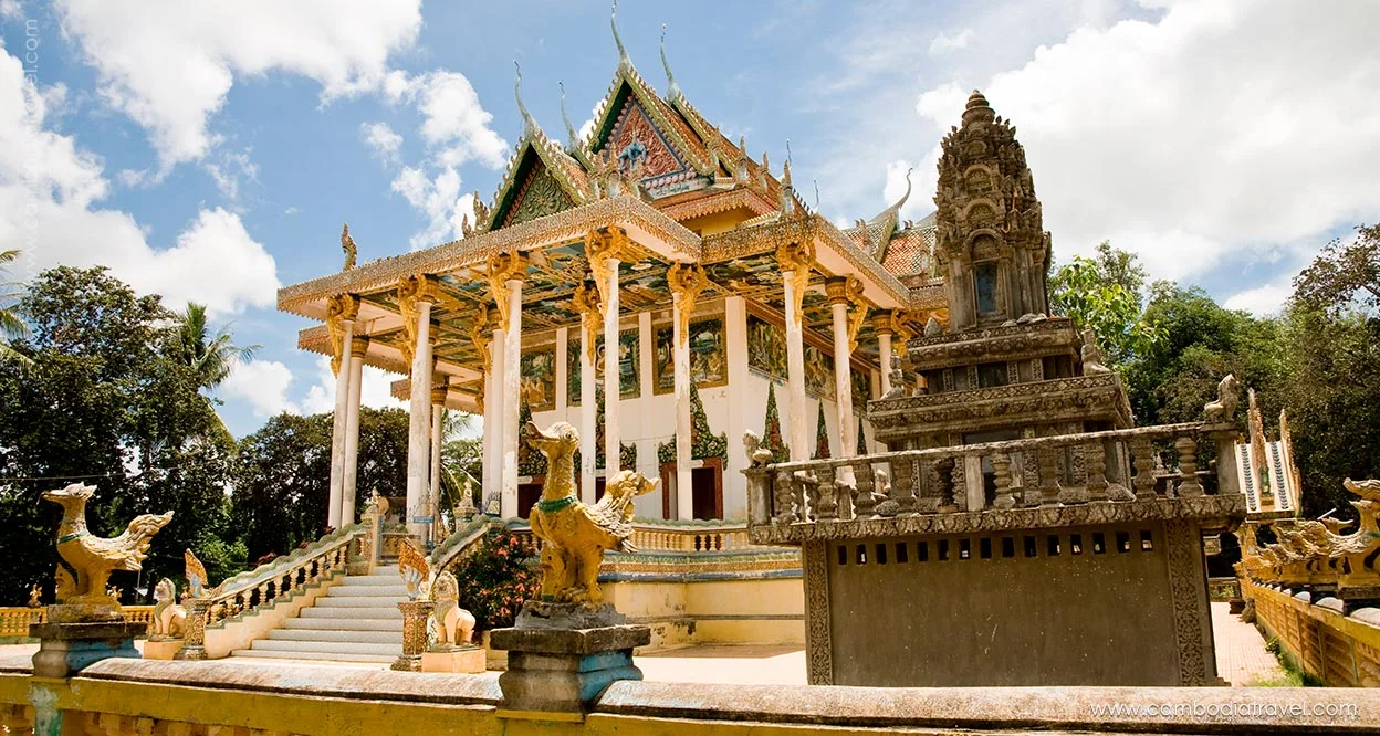 Cambodia-Battambang-Wat-Ek-Phnom-2