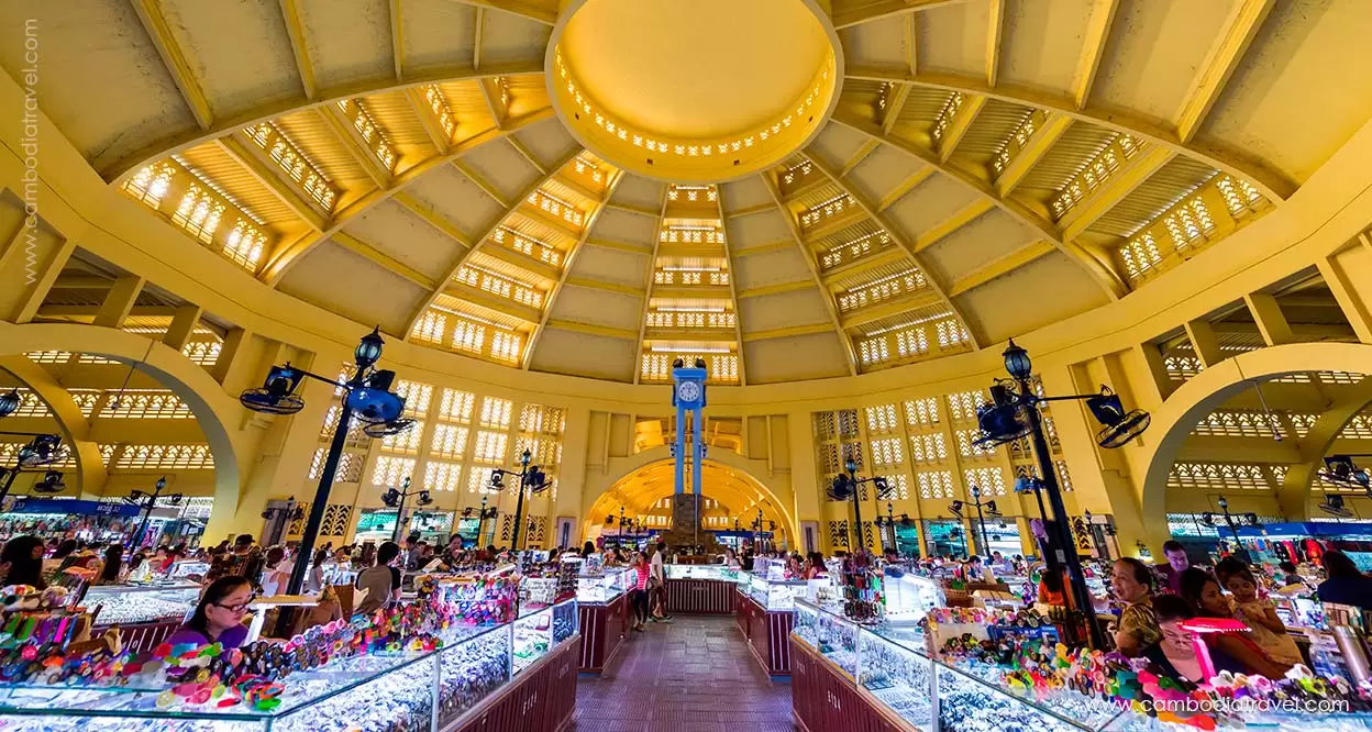 Cambodia-Phnom-Penh-Central-Market-2