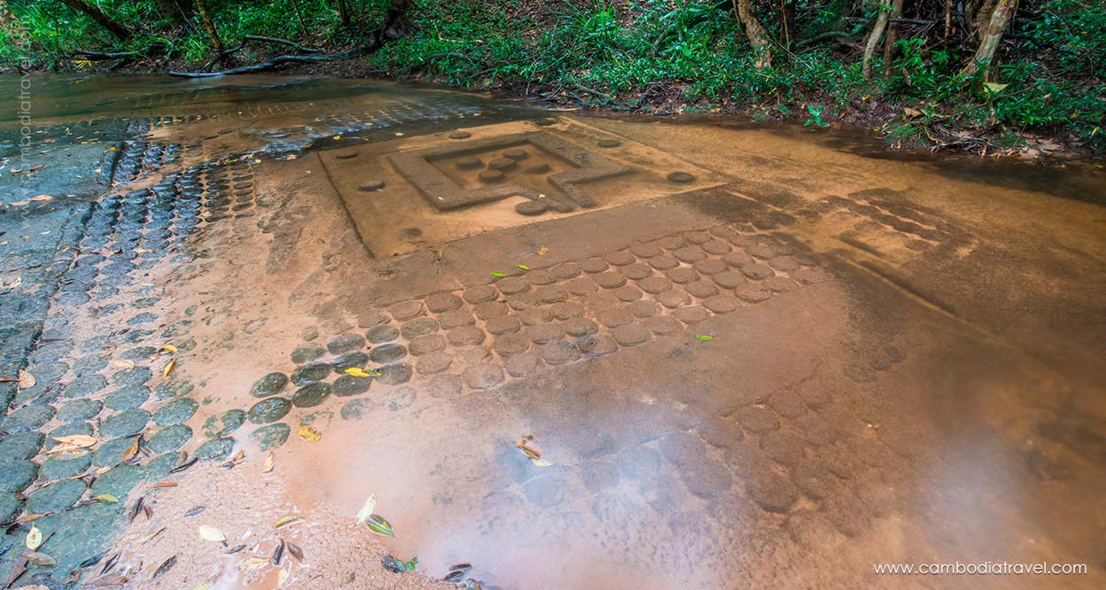 Cambodia-Siem-Reap-Kbal-Spean-2