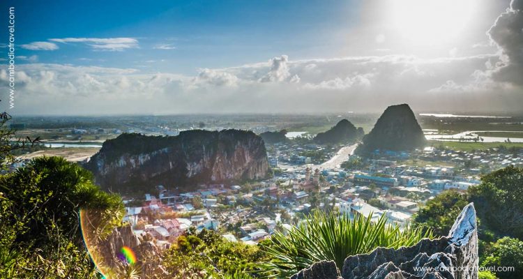 Combodia-Travel-Marble-Mountains,-Danang-1