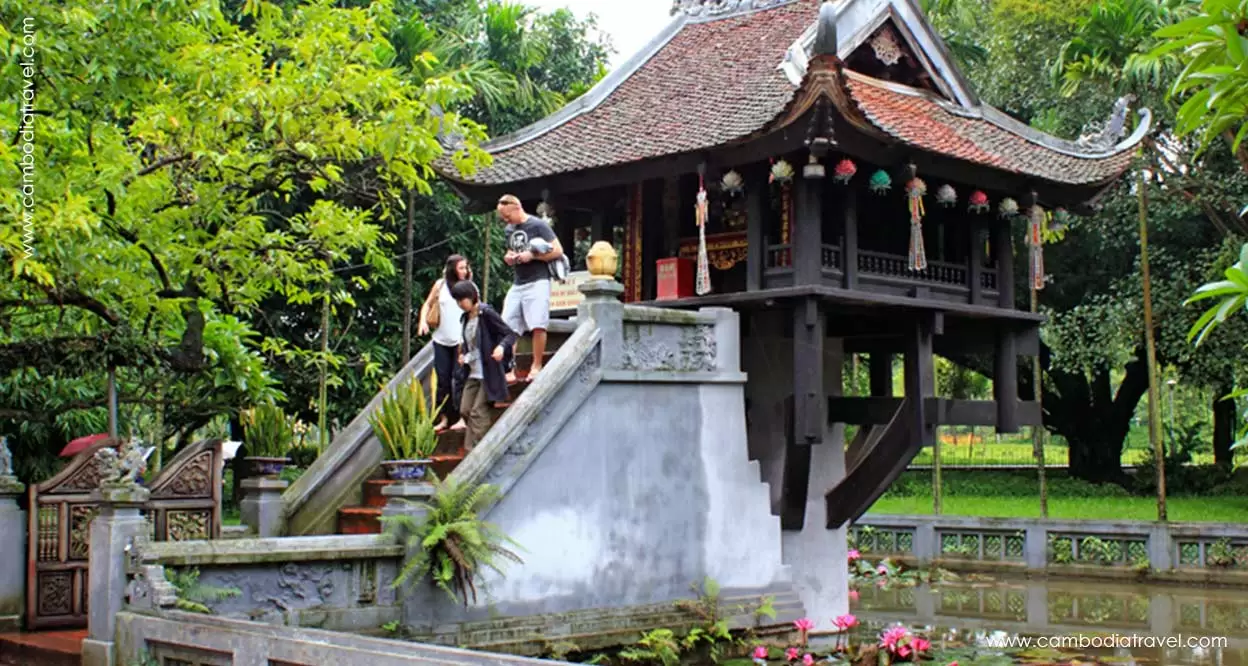 Combodia-Travel-One-Pillar-Pagoda-2