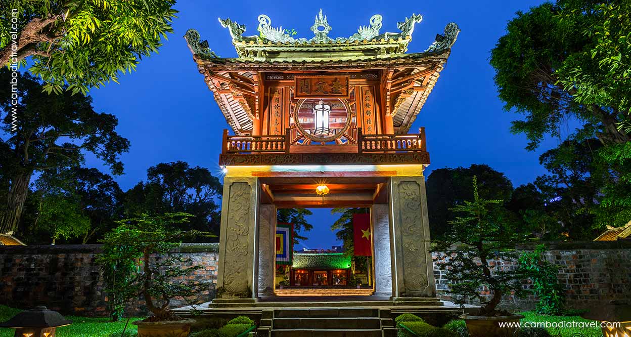 Cambodia-Travel-The-Temple-of-Literature-3