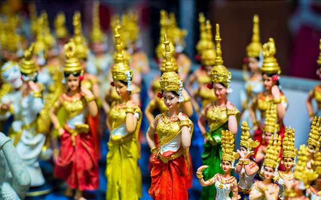best souvenirs to buy in Cambodia