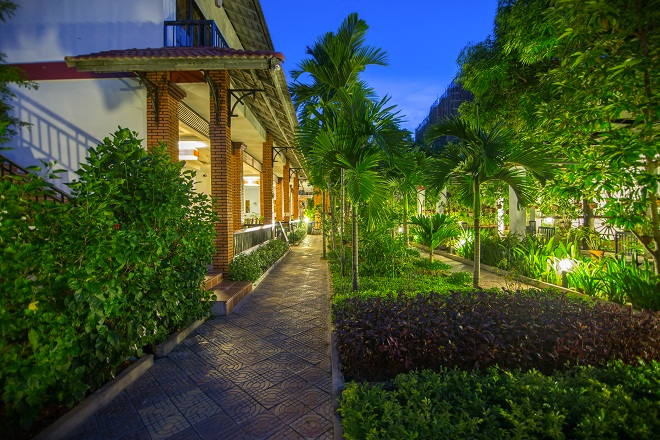 Central Boutique Angkor Hotel is a perfect choice for mid-range budgeted travelers.