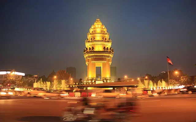 Phnom Penh Travel Guide