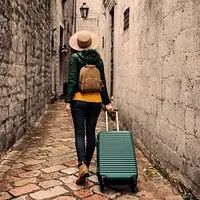 <a href="https://www.tripadvisor.com/ShowUserReviews-g293924-d8727305-r999250031-Asia_Travel_Leisure-Hanoi.html" target="_blank">@roggidan61</a>